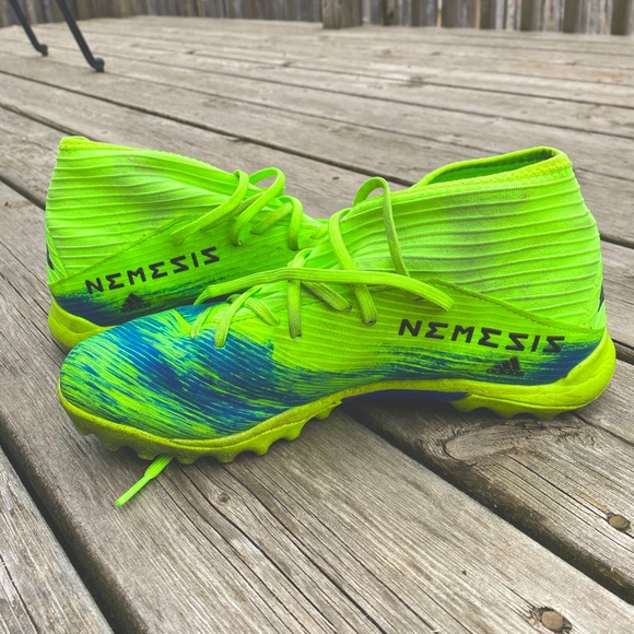 Indoor/Turf soccer shoes - Picture 3 of 3